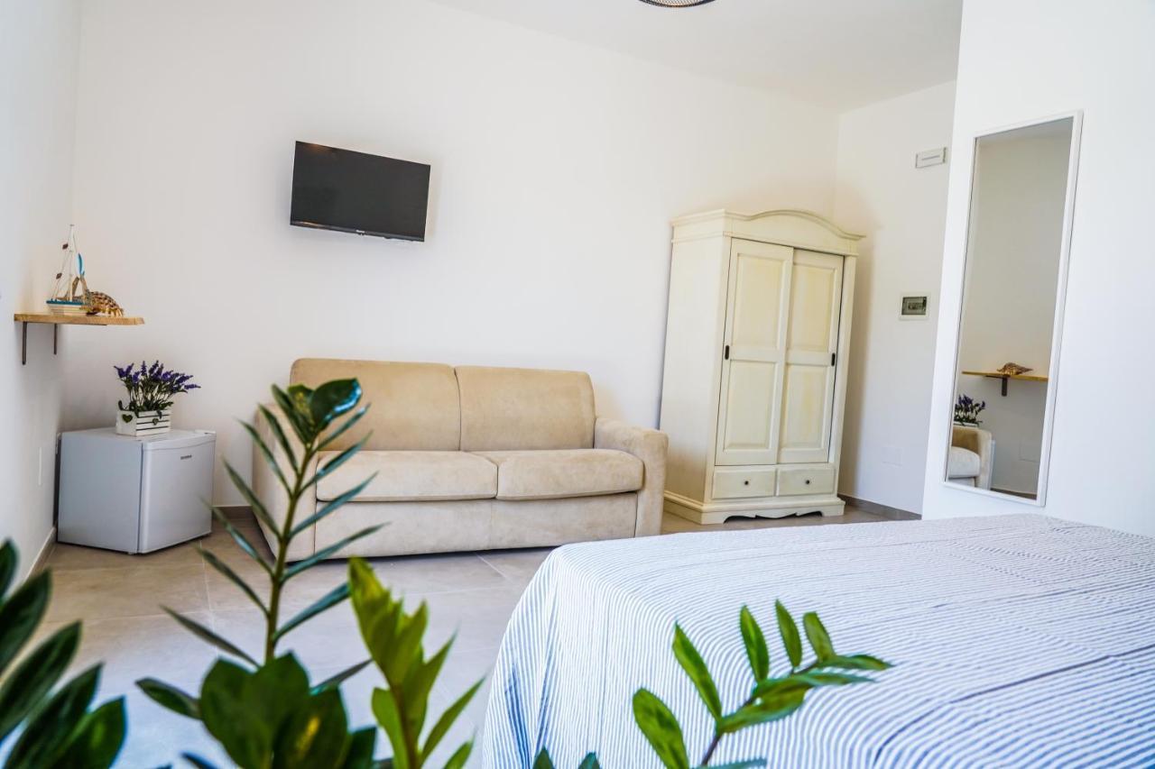 B&B La Penisola Porto Cesareo Bagian luar foto