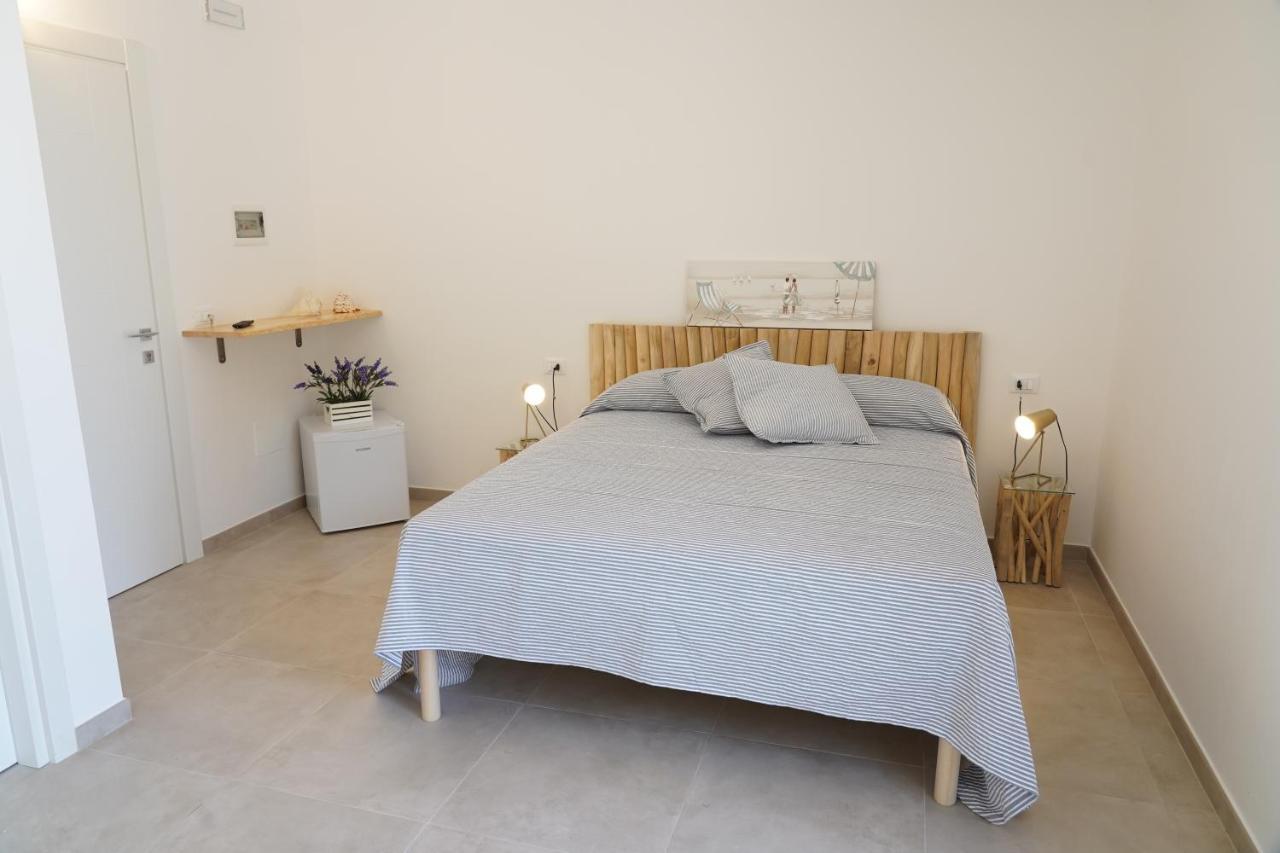 B&B La Penisola Porto Cesareo Bagian luar foto