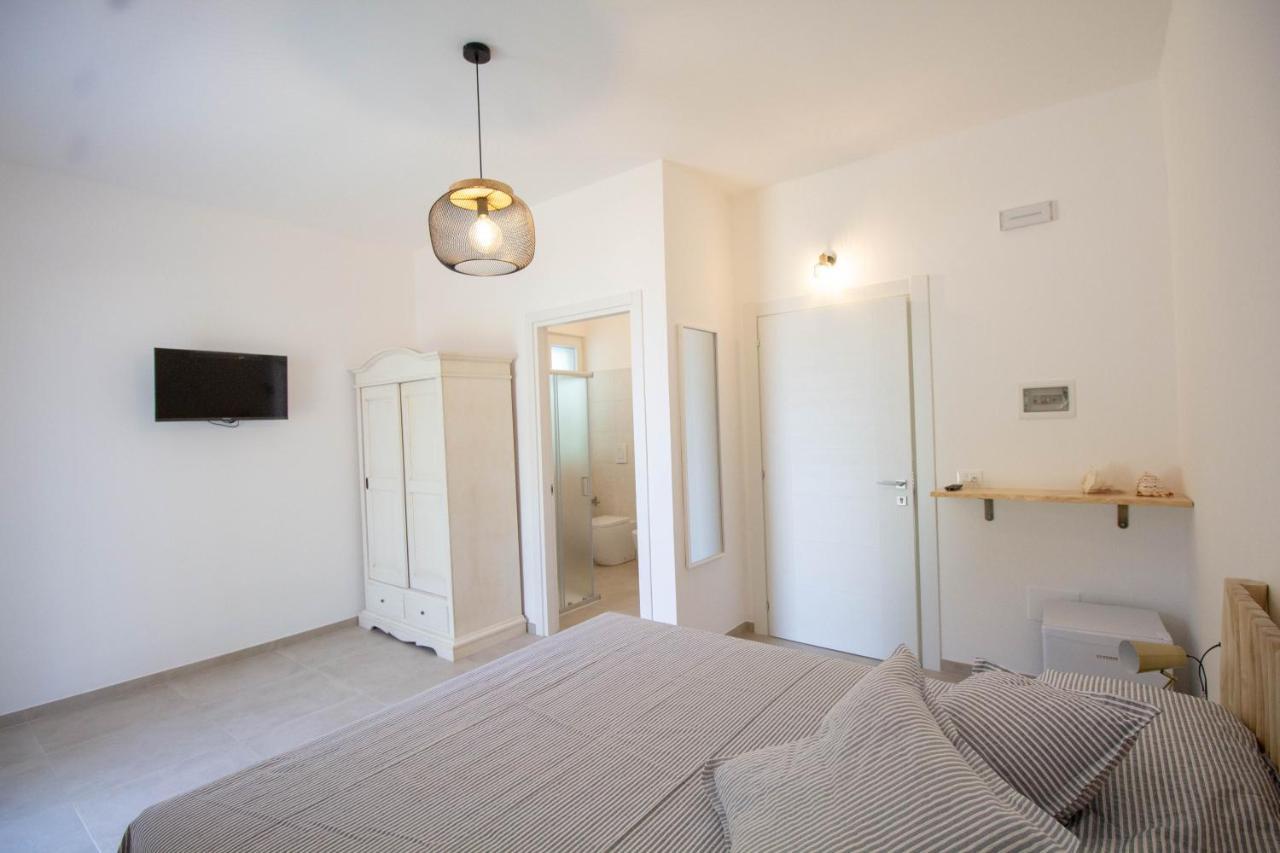 B&B La Penisola Porto Cesareo Bagian luar foto